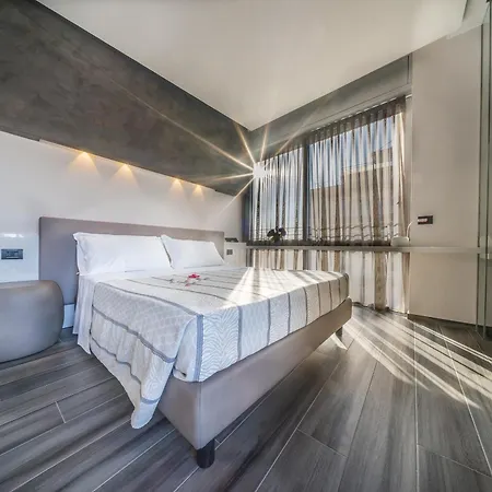 Ras Hotel