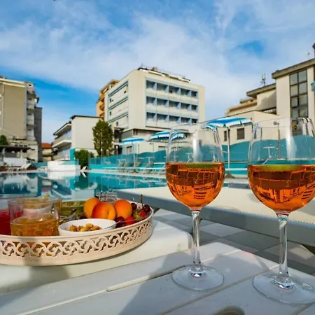 Ras Hotel 3*