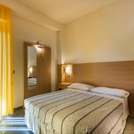 Hotel Ras