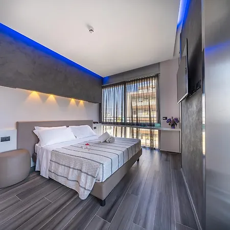 Hotel Ras 3*