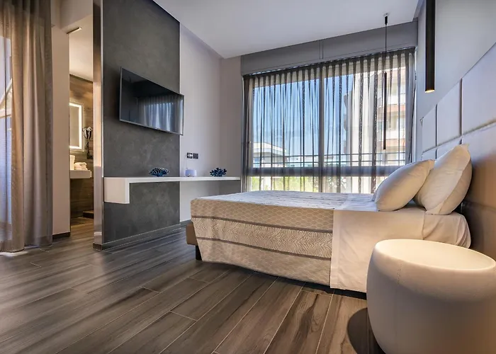 Hotel Ras 3*