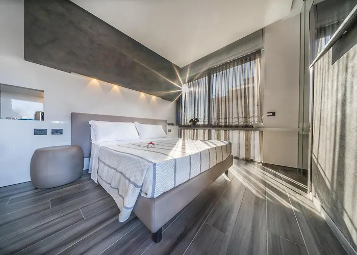 Ras Hotel