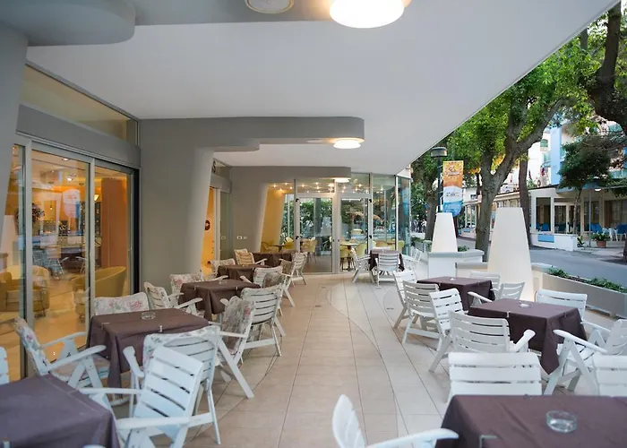 Ras Hotel 3*
