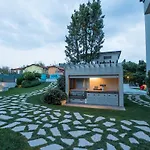Ras Hotel 3*